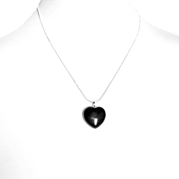 Shungite Heart Necklace - Picture 4 of 8